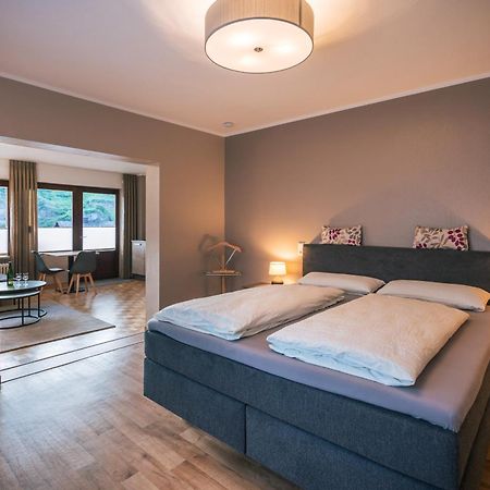 Bed and Breakfast Ferienweingut Hirschen Schulstrasse Burg  Exteriér fotografie