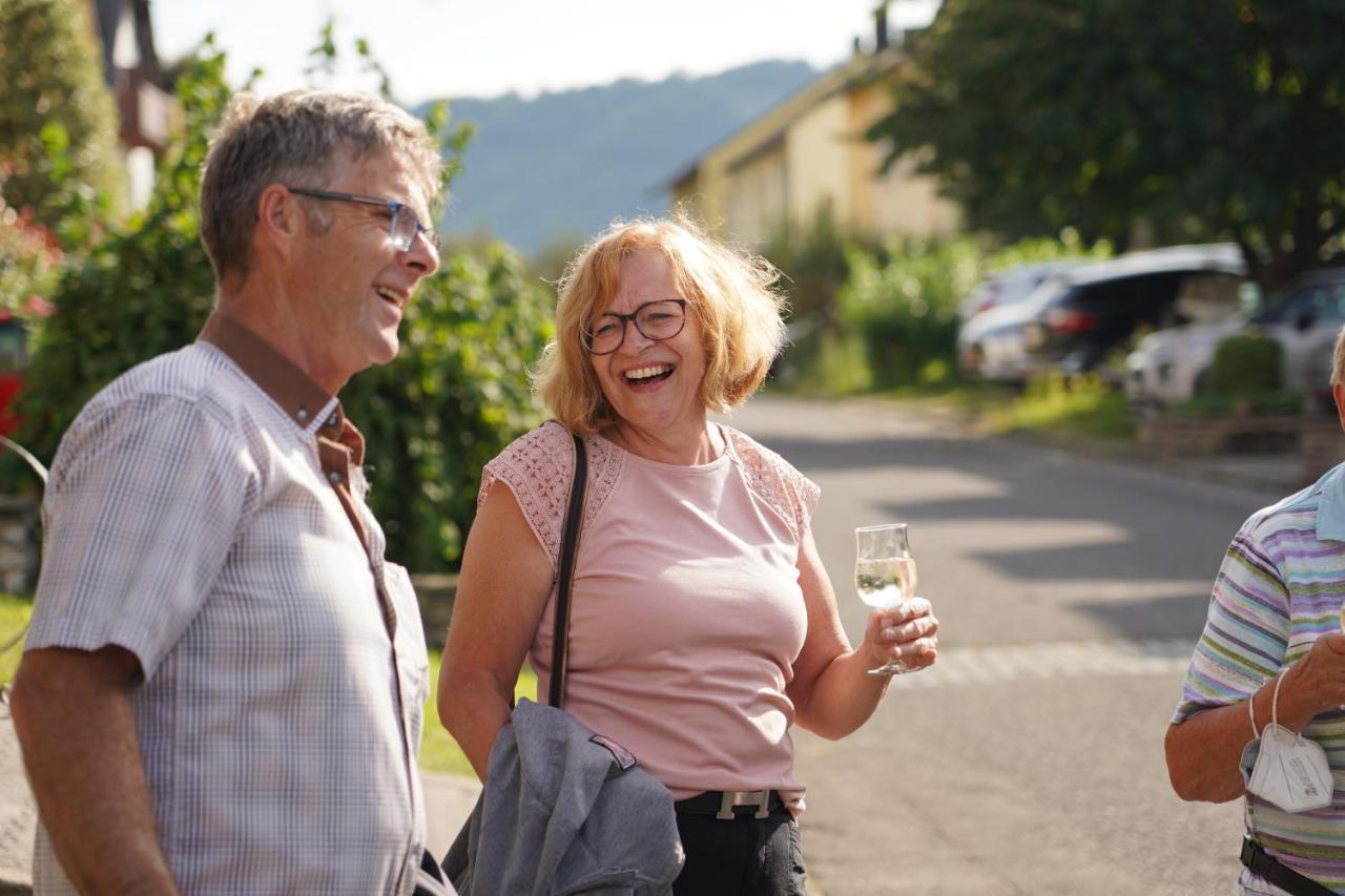 Bed and Breakfast Ferienweingut Hirschen Schulstrasse Burg  Exteriér fotografie